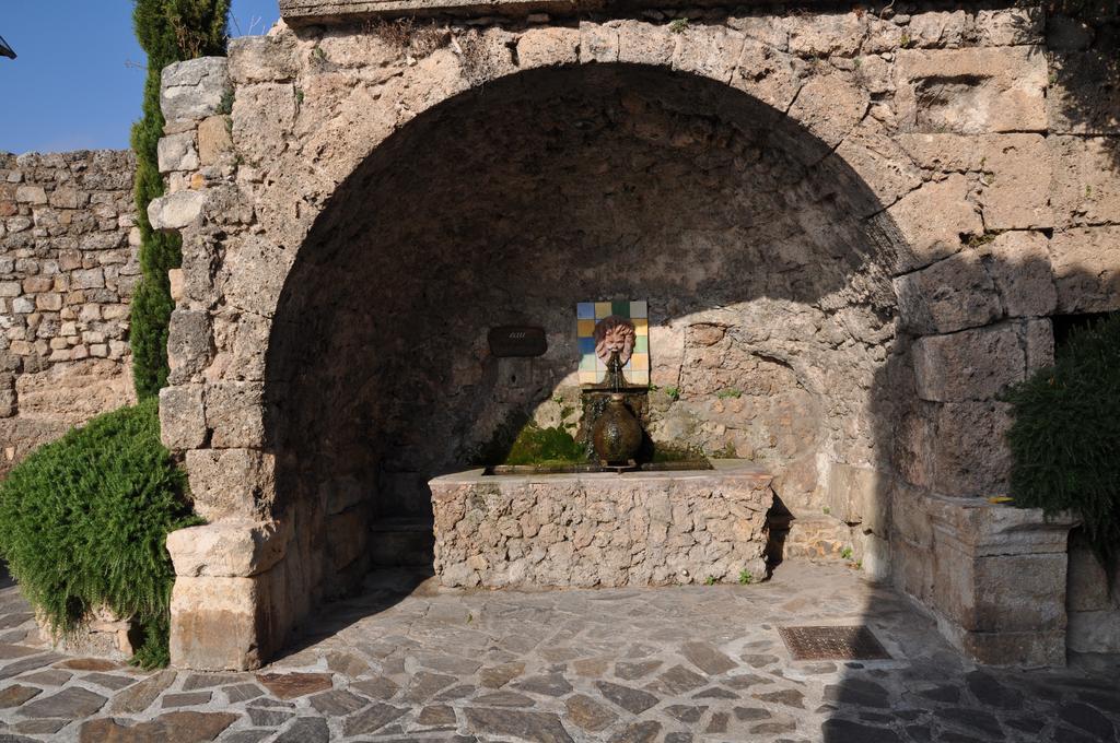 Le Logis Du Guetteur Hotel Les Arcs-sur-Argens Eksteriør billede